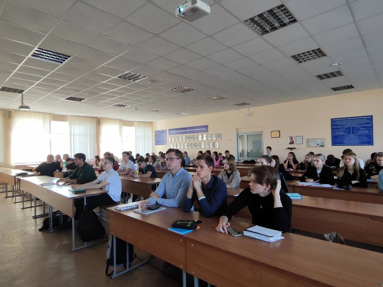 Изображение новости: Первокурсники Державинского познакомились с возможностями реализации себя в университетских научных кружках 